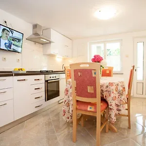  Appartamento Melita